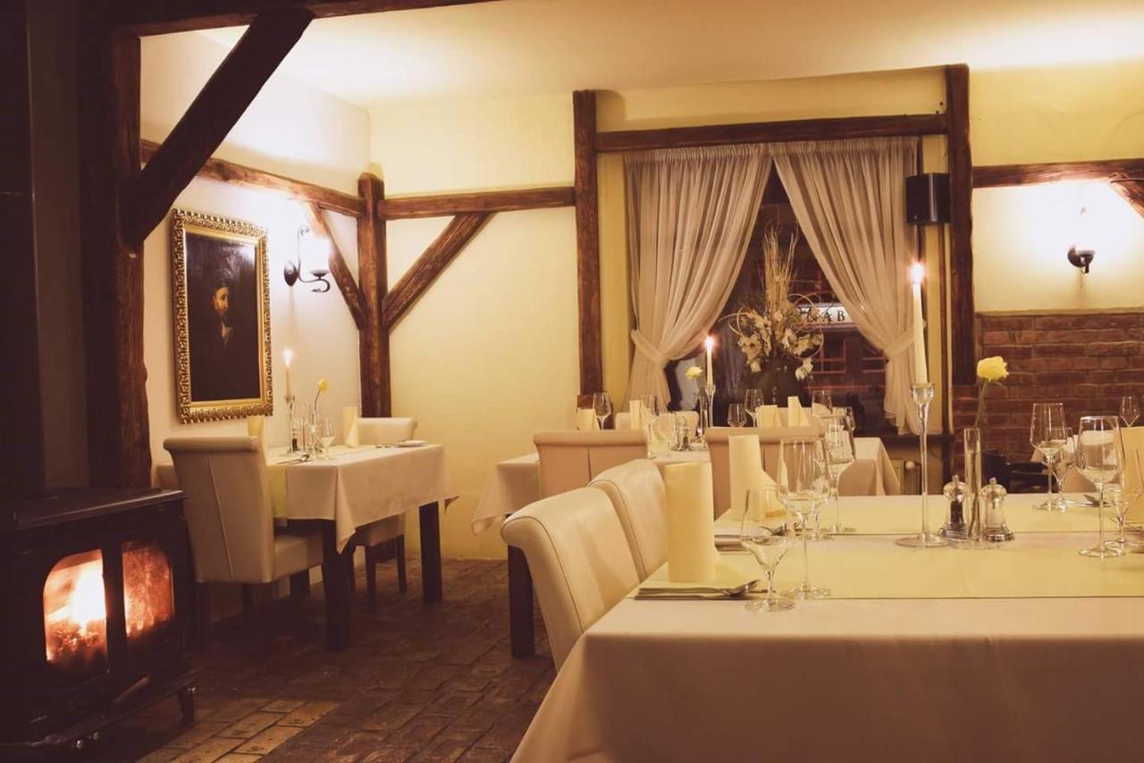 Barock Restaurant & Pension Topoľčany Eksteriør bilde